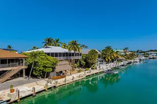 364 E Seaview Dr, Duck Key, FL 33050 - Photo 53