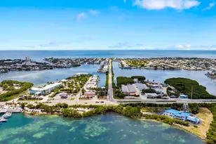 51 Coral Ln, Key Colony, FL 33051 - Photo 33