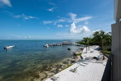 87200 Overseas Highway #J 6, Plantation Key, FL 33036 - Photo 21