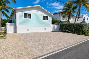 129 Normandy Dr, Key Largo, FL 33070 - Photo 1
