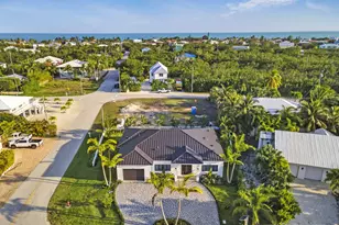 129 N Indies Dr, Duck Key, FL 33050 - Photo 25