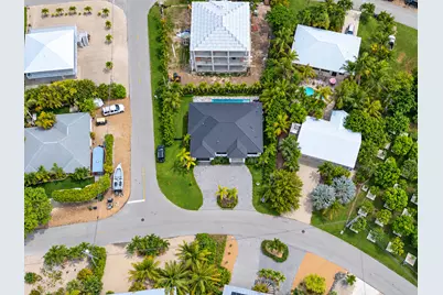 129 N Indies Drive, Duck Key, FL 33050 - Photo 21