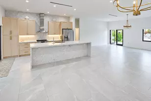 129 N Indies Dr, Duck Key, FL 33050 - Photo 5