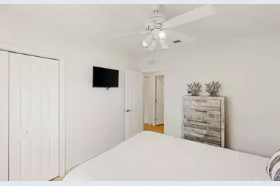360 3rd St Street, Key Colony, FL 33051 - Photo 13