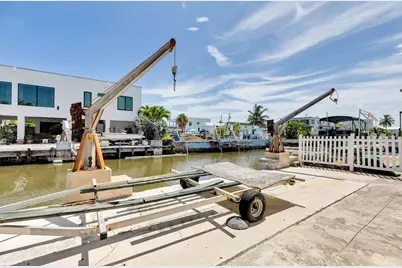 31364 Avenue J, Big Pine Key, FL 33043 - Photo 31