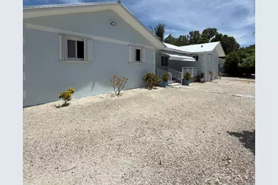101 Marina Avenue, Key Largo, FL 33037 - Photo 3
