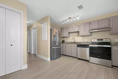 3075 Flagler Avenue #UNIT 12, Key West, FL 33040 - Photo 17