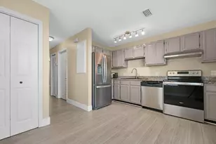 3075 Flagler Ave, Key West, FL 33040 - Photo 17