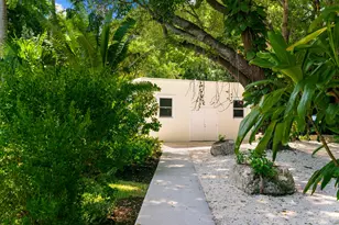 130 Palm Ln, Plantation Key, FL 33036 - Photo 35