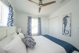 24 Beach Dr, Lower Sugarloaf Key, FL 33040 - Photo 27