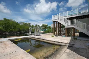 30851 Baileys Ln, Big Pine Key, FL 33043 - Photo 17