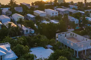 12 Bay Dr, Lower Sugarloaf Key, FL 33040 - Photo 59