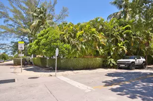 1300 Seminary St, Key West, FL 33040 - Photo 37