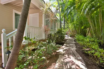 1300 Seminary Street, Key West, FL 33040 - Photo 3