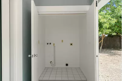 124 Coral Avenue, Plantation Key, FL 33070 - Photo 25