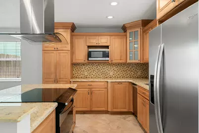 124 Coral Avenue, Plantation Key, FL 33070 - Photo 9