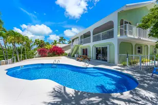 285 13th St, Key Colony, FL 33051 - Photo 1