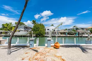 807 Bonito Ln, Key Largo, FL 33037 - Photo 11