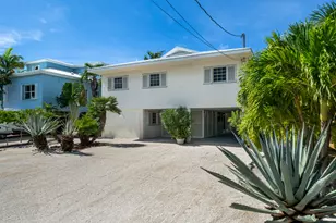 105 Santa Barbara, Marathon, FL 33050 - Photo 5