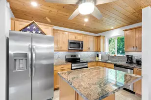 750 Madrid Rd, Key Largo, FL 33037 - Photo 21