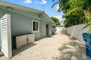 160 Ridge St, Plantation Key, FL 33070 - Photo 35
