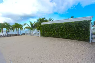 301 Little Miss Muffett Ln, Key Largo, FL 33037 - Photo 15