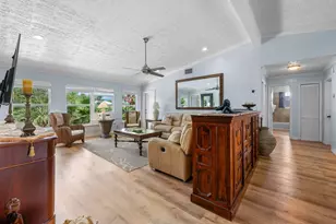 581 12th St, Key Colony, FL 33051 - Photo 13