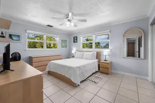 581 12th St, Key Colony, FL 33051 - Photo 27