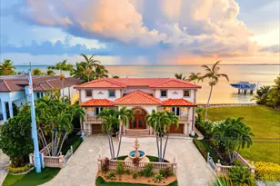 1285 Coury Dr, Key Colony, FL 33051 - Photo 1