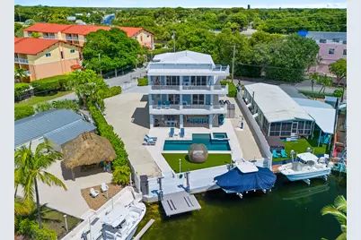 1642 Churchill Downs, Key Largo, FL 33037 - Photo 1