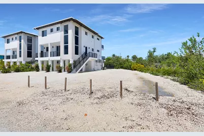 835 & 837 Copa D Oro, Marathon, FL 33050 - Photo 7