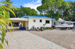 110 Indian Ave, Key Largo, FL 33070 - Photo 1