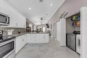 16 Jewfish Ave, Key Largo, FL 33037 - Photo 11