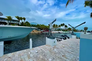 482 Bahia Ave, Key Largo, FL 33037 - Photo 3