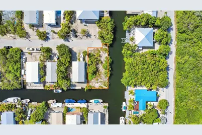 27305 Guadaloupe Lane, Ramrod Key, FL 33042 - Photo 11