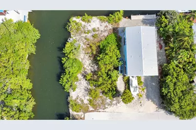 27305 Guadaloupe Lane, Ramrod Key, FL 33042 - Photo 5