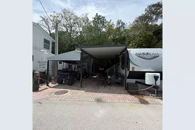 325 Calusa Street #120, Key Largo, FL 33037 - Photo 1