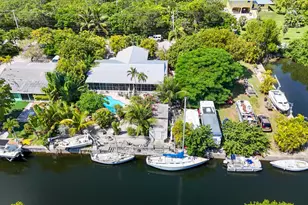 545 Ixora Dr, Big Pine Key, FL 33043 - Photo 27