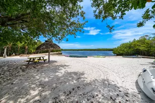 101551 Overseas Hwy, Key Largo, FL 33037 - Photo 23