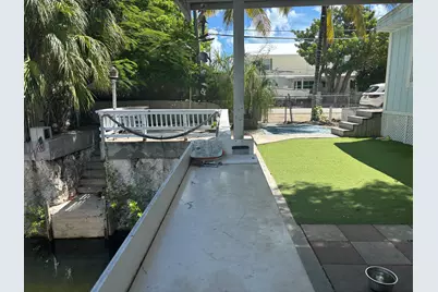 101 1st Court, Key Largo, FL 33037 - Photo 13