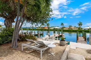 8 7th St, Key Colony, FL 33051 - Photo 27