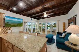 8 7th St, Key Colony, FL 33051 - Photo 13