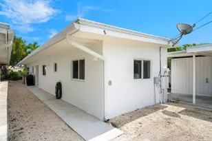 8 7th St, Key Colony, FL 33051 - Photo 33