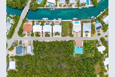 122 N Indies Drive, Duck Key, FL 33050 - Photo 5