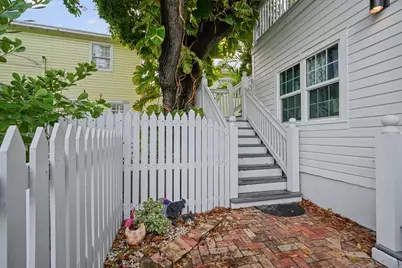 806 Florida Street #APT 5, Key West, FL 33040 - Photo 7