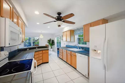 27383 Saint Martin Lane, Ramrod Key, FL 33042 - Photo 17