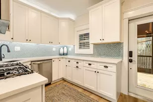 626 Fleming St, Key West, FL 33040 - Photo 11