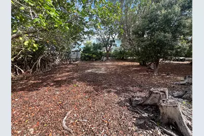 148 Tequesta Street, Plantation Key, FL 33070 - Photo 11