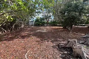 148 Tequesta St, Plantation Key, FL 33070 - Photo 11