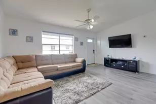 74 Pelican Ln, Big Pine Key, FL 33043 - Photo 9